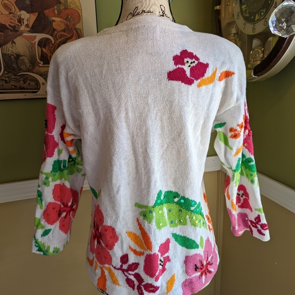 Vintage Janes Closet sweater/ cardigan - Picture 6 of 12